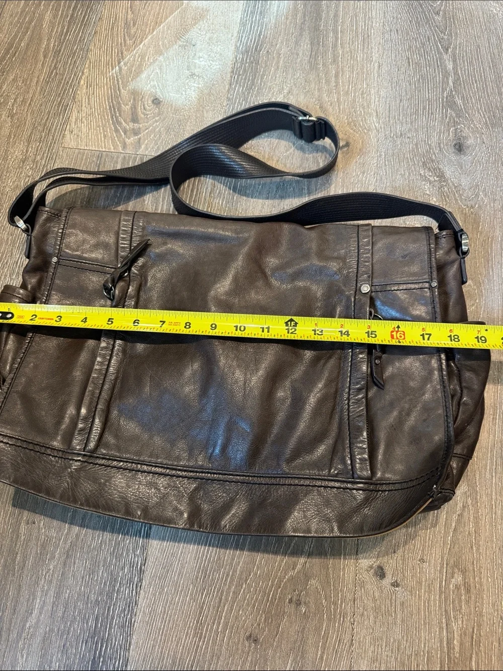Vintage Andrew Marc Brown Leather Messenger Bag with Adjustable Strap